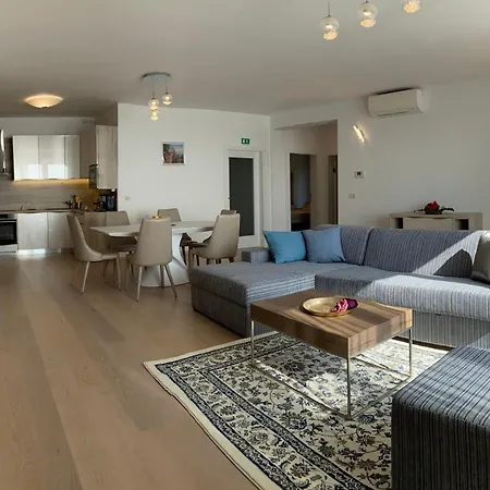 Ria Lungomare Rijeka