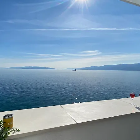 Ria Lungomare Apartment