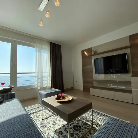 Ria Lungomare Apartment